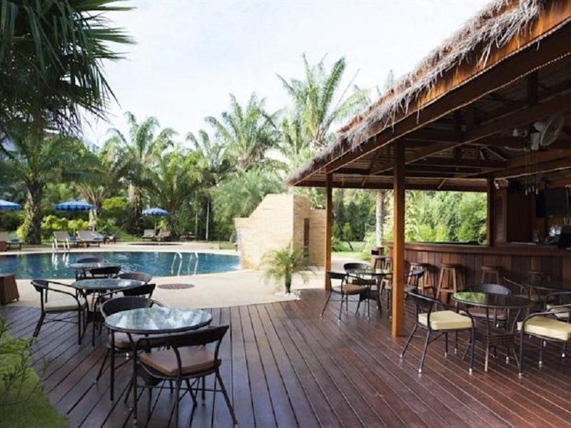 Chaba Kata Beach Hotel Exterior foto