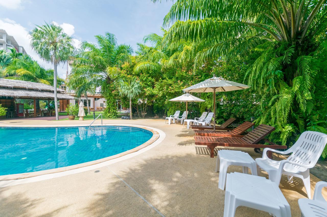 Chaba Kata Beach Hotel Exterior foto